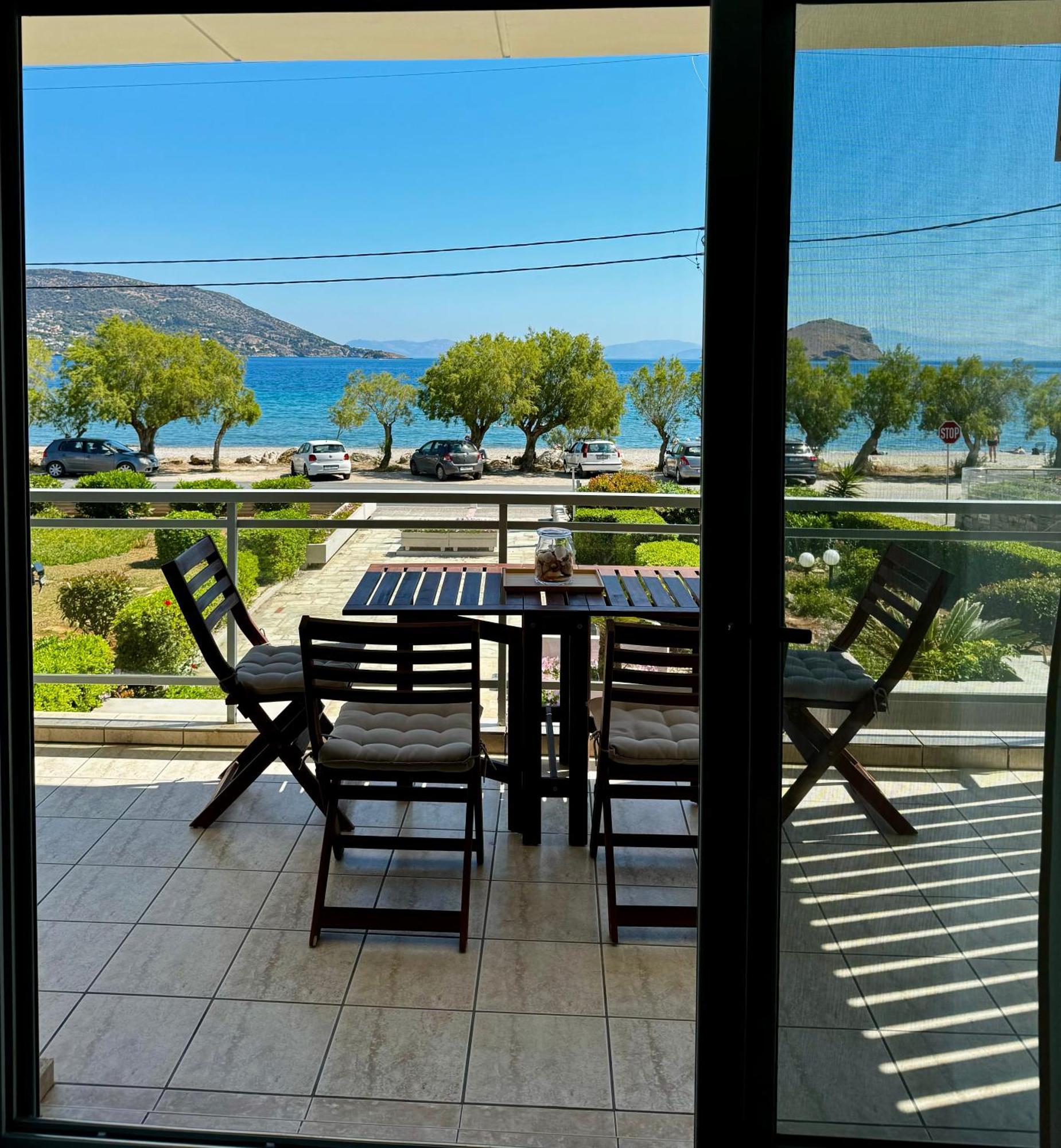 Seashore Happiness Apartments Porto Rafti Exterior photo